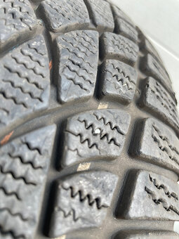 Dunlop Winter Sport 3D 215/60 R17C 104/102H 4Ks zimní - 2