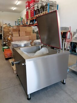 Hranatý glycerinový varný kotel 300L - digitální ovládání - 2