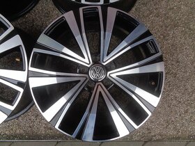 Alu kola 5x112 r18 Originál VW/Arteon - Muscat - 2