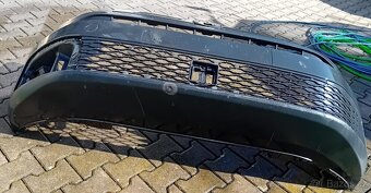 Prodám přední nárazník VW CADDY - 2