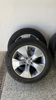 Originální komplet kol Volvo XC40 235/55 R18 zimní pneumatik - 2