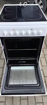 Prodám elektrický sporák ARISTON - 2
