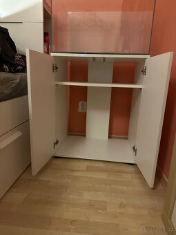 Akvárium se skřínkou - 2