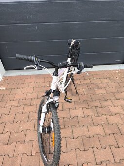 Dívčí kolo Lakes Flexx 120 - 2