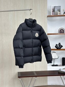 Moncler Maya • zimní péřová bunda • puffer jacket • černá - 2
