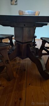 Holandský nábytek  - jídelní stůl a 5 židlí - 2
