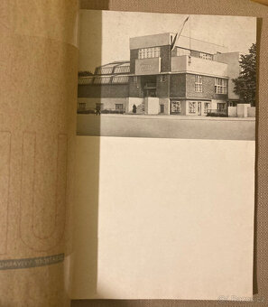 (SK Avantgarda) Umelecká beseda Slovenska, 1932 - 2