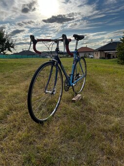 Silniční kolo Author C2000S - 2