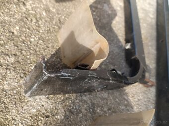 Zahrádka, zámek pedálů, tažný zařízení a hever - 2