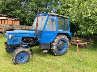 Zetor 5611 s SPZ a platnou TK - 2