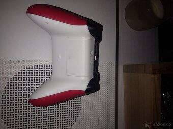 Xbox one+ ovladač - 2