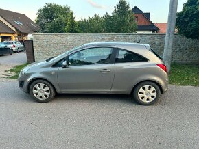 Opel Corsa 1,4 rok 2014 - 2