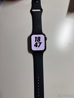 Apple Watch Series 5 Cellular - 2
