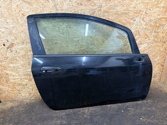 KOMPLETNÍ PRAVÉ DVEŘE FIAT PUNTO GRANDE 3DV - 2