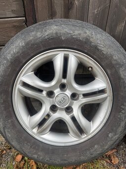6,5Jx16 et41 Kia alu disky 5ks - 2