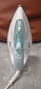 Žehlička BOSCH - 2