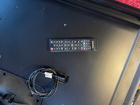 Televize Samsung UE40EH5000W - 2