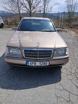 Mercedes Benz C180 Elegance - 2