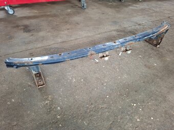 Výztuha nárazníku Impreza Gc/Gf - 2