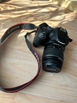 Canon eos 200d + příslušenství, objektiv 75-300mm - 2