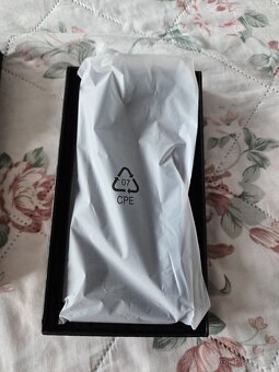 Z fold 6. Kryt z aramidovych vláken. - 2