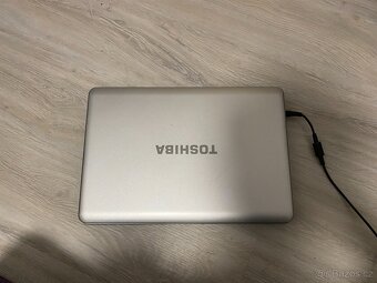 Toshiba Satellite L500 – 500 GB HDD, 4 GB RAM, dva OS - 2