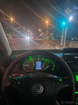 ŠKODA OCTAVIA 2 - 2