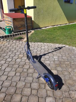 Prodám Elektrickou koloběžku Xiaomi Electric Scooter 3 - 2