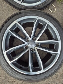 5x112 r19 Audi A5/S5 letni sada - 2