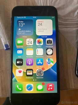iPhone SE 64GB - 2