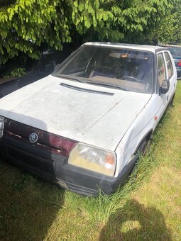 Škoda favorit 135/136 bez TP - 2