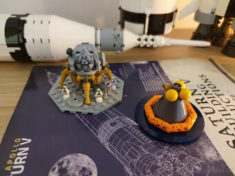 Lego 92176 - Nasa Apollo Saturn V - 2