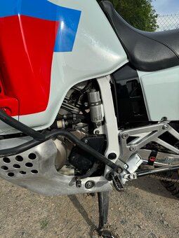 Honda Afrika twin 750 RD04 - 2