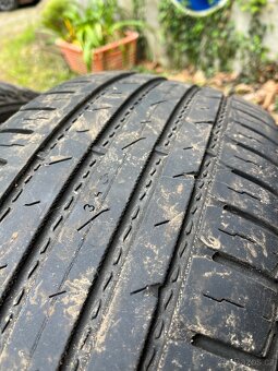 pneumatity Nokian 215/65R15 102H XL - 2