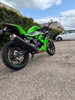 Kawasaki ninja 125 - 2