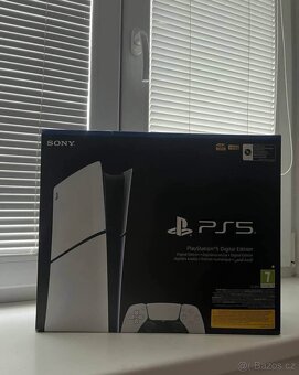 Ps5 slim + hry - 1TB - 2