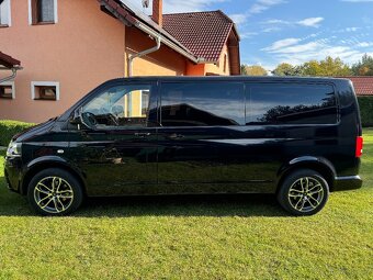 VW Caravelle T5 LONG, 103kW, 8 míst,Webasto - 2