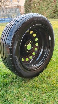 Letní pneu Nokian včetně disků 205/55 R16 - 2
