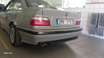BMW e36 1,8is coupe - 2