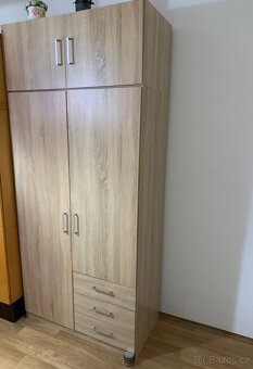 Prodám rok Novou skříň - 2