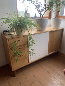 TV stolek a komoda - 2