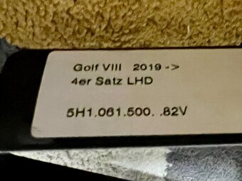 VW Golf 8 VIII original gumove koberce - 2