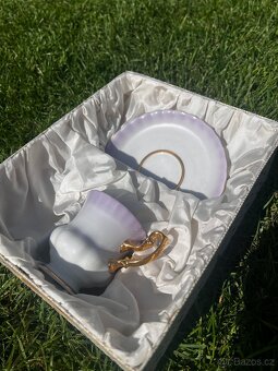 Vzácný dvoudílný porcelánový set z 19.st - 2