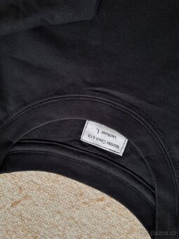 Černé triko s potiskem - 2