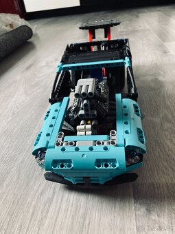 LEGO Technic 42050 Dragster - 2