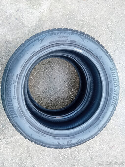 Zimní pneumatiky Bridgestone 185/55 R15 - 2