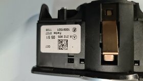 Spináč LED SVĚTEL Mercedes A2129050551 - 2