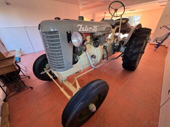 Zetor 25 - 2