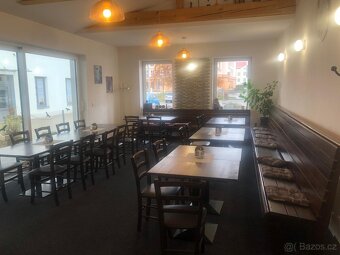 Stůl jídelní - 2 ks - 2