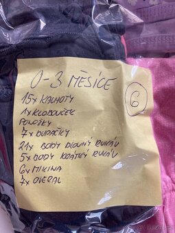 oblečení holka 0-3 měsíce - 2